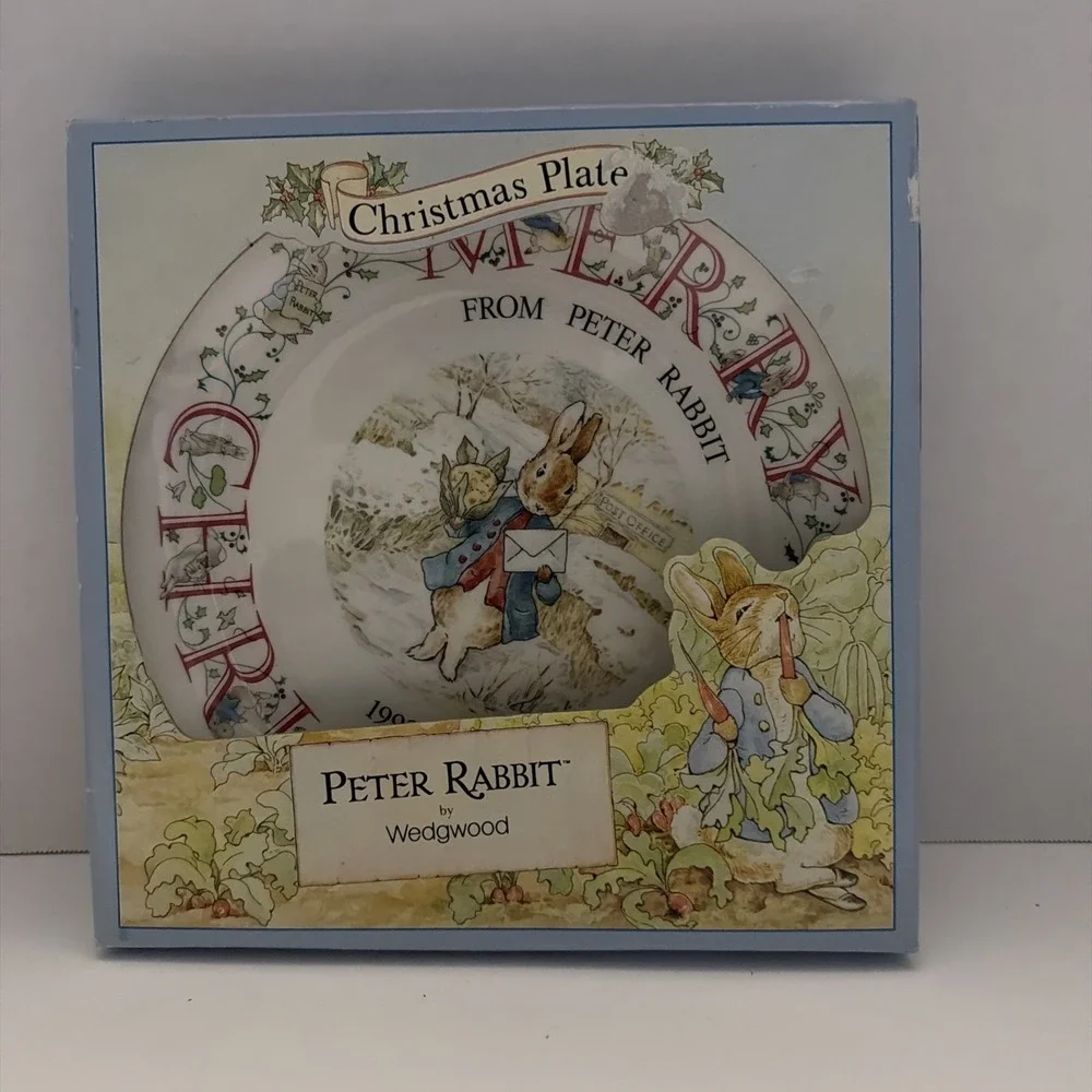 Wedgwood Peter Rabbit 1993 Christmas Plate Made in England Beatrix Potter Boxed